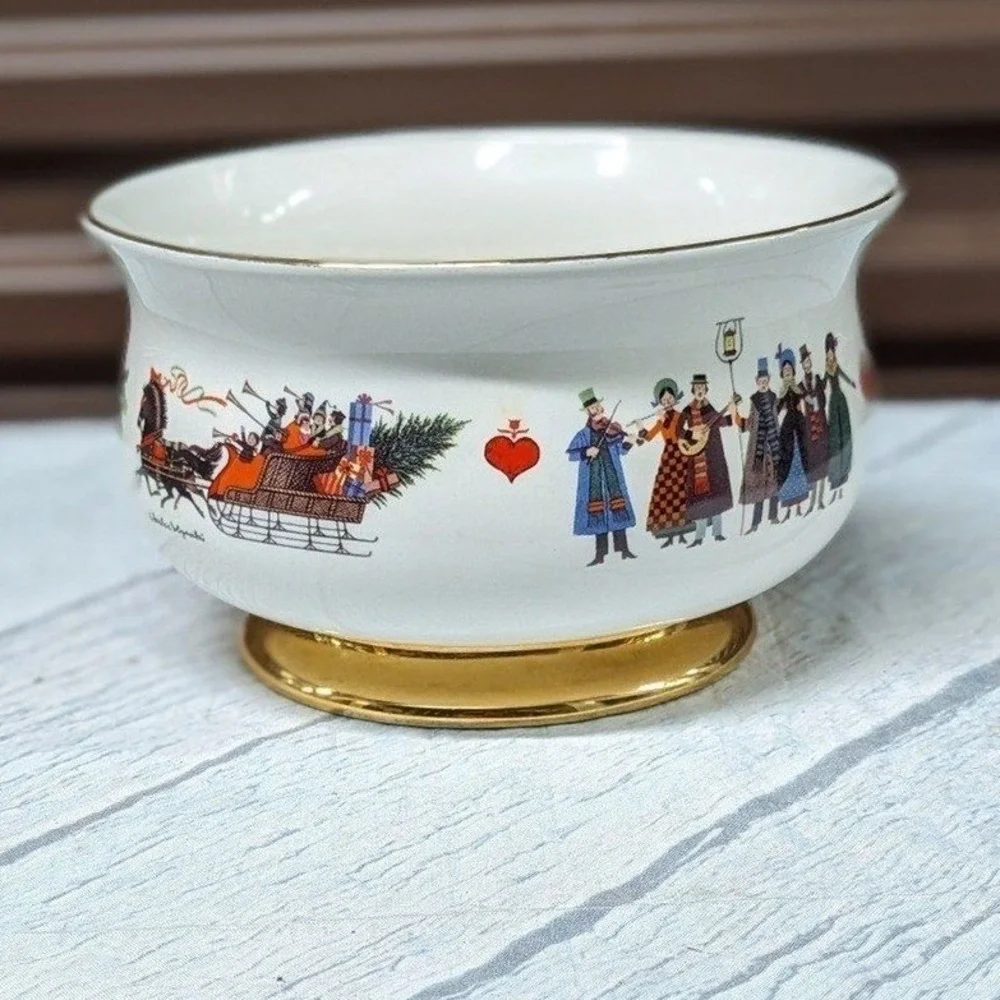 Vintage Teleflora Christmas Love 1999-2000 Cardinal Bowl Vase Millennium‎ Decor